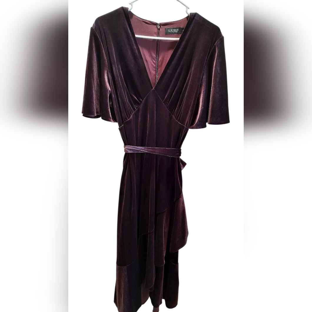 Lauren Ralph Lauren Dress Womans 18 Purple Belted Flutter Sleeve Velour Formal